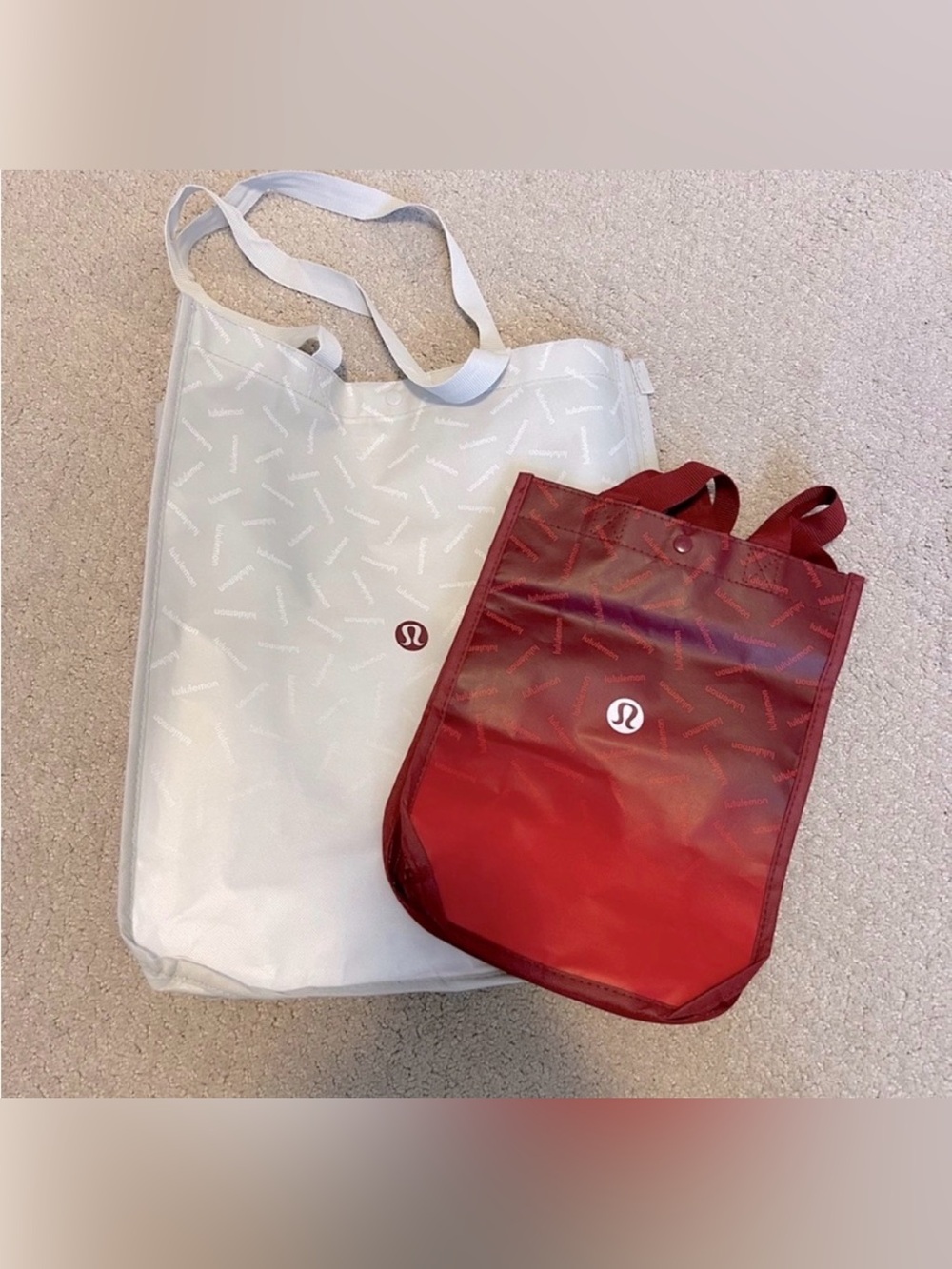 Lululemon Reusable Tote Bags (2)